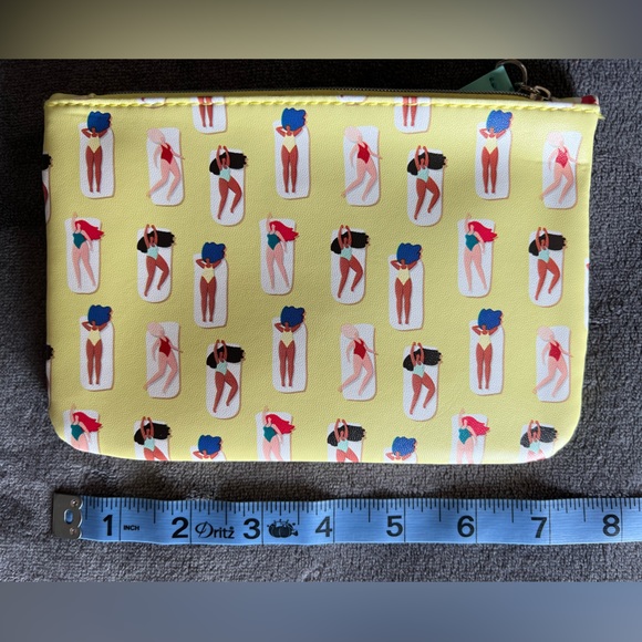 Cute Cosmetic Bag Bundle! - Picture 4 of 4